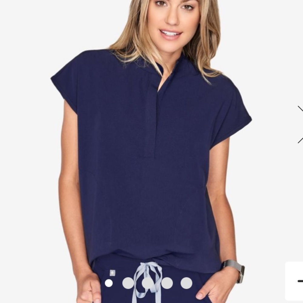Figs mandarin styled scrub top